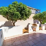 Oasi Sul Mare Aparthotel