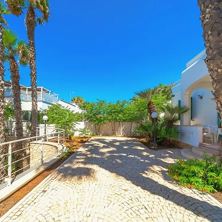 Oasi Sul Mare Lejlighedshotel