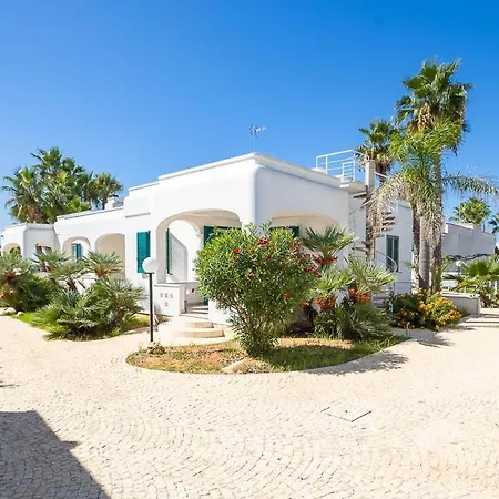 Oasi Sul Mare 3* Torre Suda