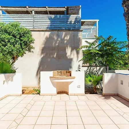 Oasi Sul Mare Aparthotel