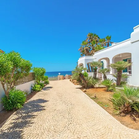 Oasi Sul Mare Aparthotel